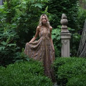 Meet your Posher, Lucy